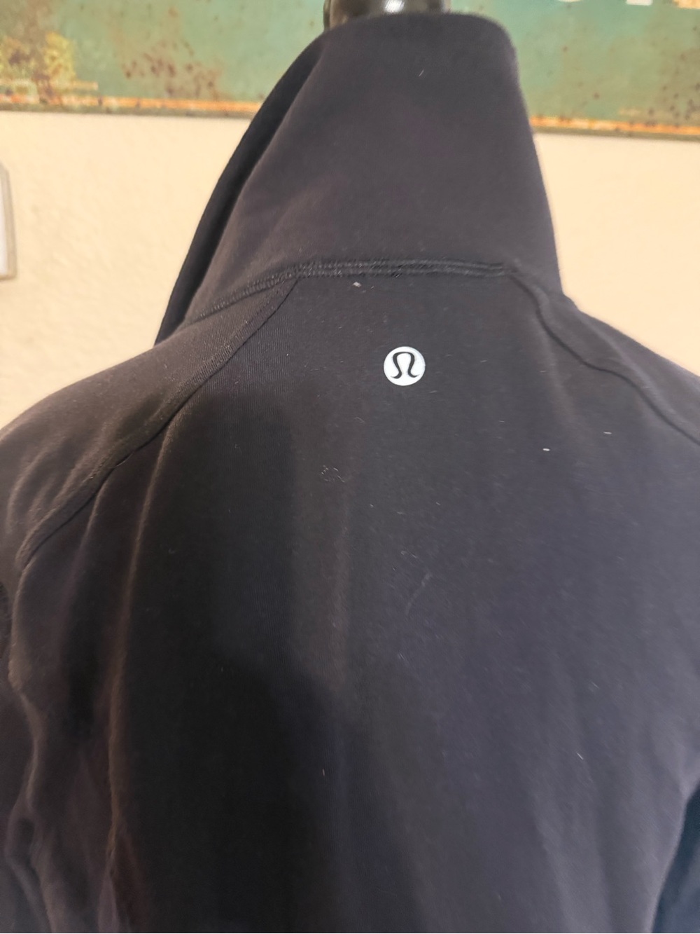 Lululemon Womens Nice Asana Funnel Neck Mid-Layer Ruffle Jacket Black 12 READ - Picture 3 of 5